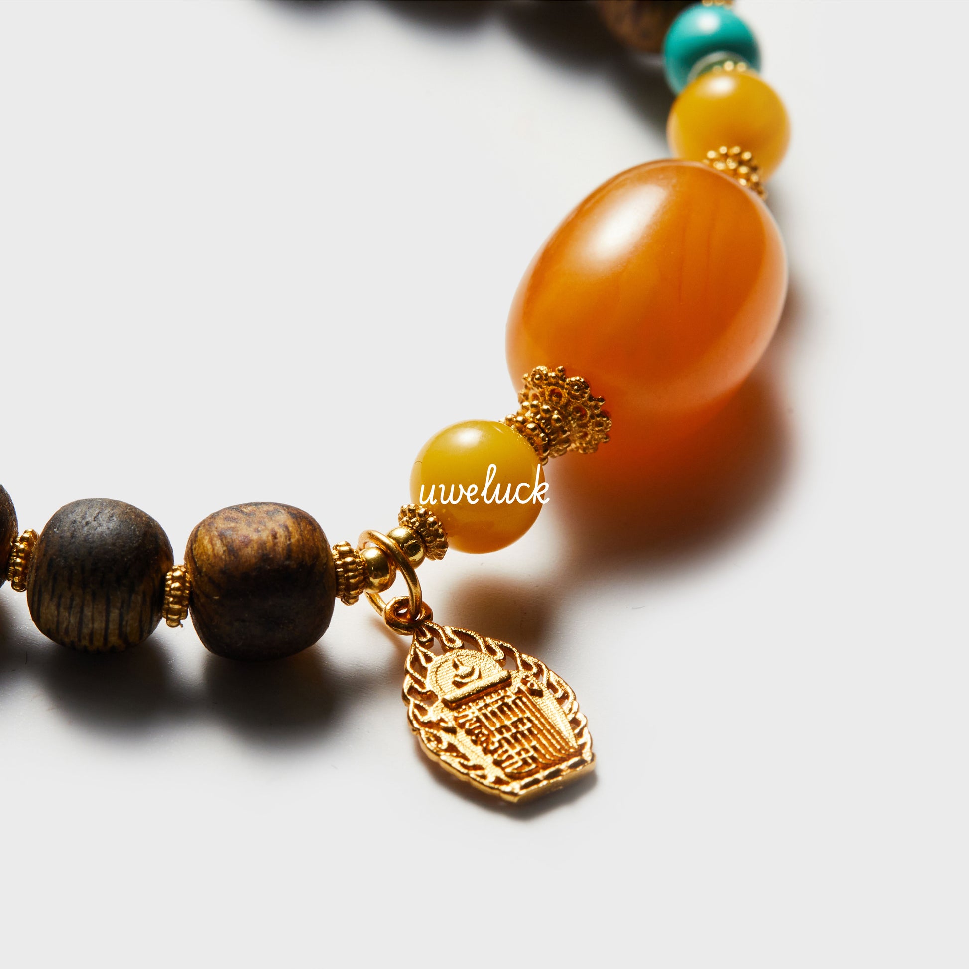 Healthy Energy-Amber And Agarwood Bracelet - UWELUCK